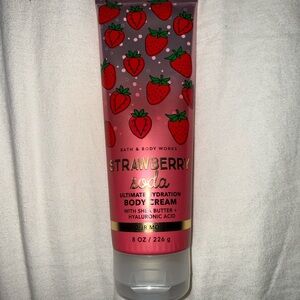 Bath and Body Works Strawberry Soda Body Cream